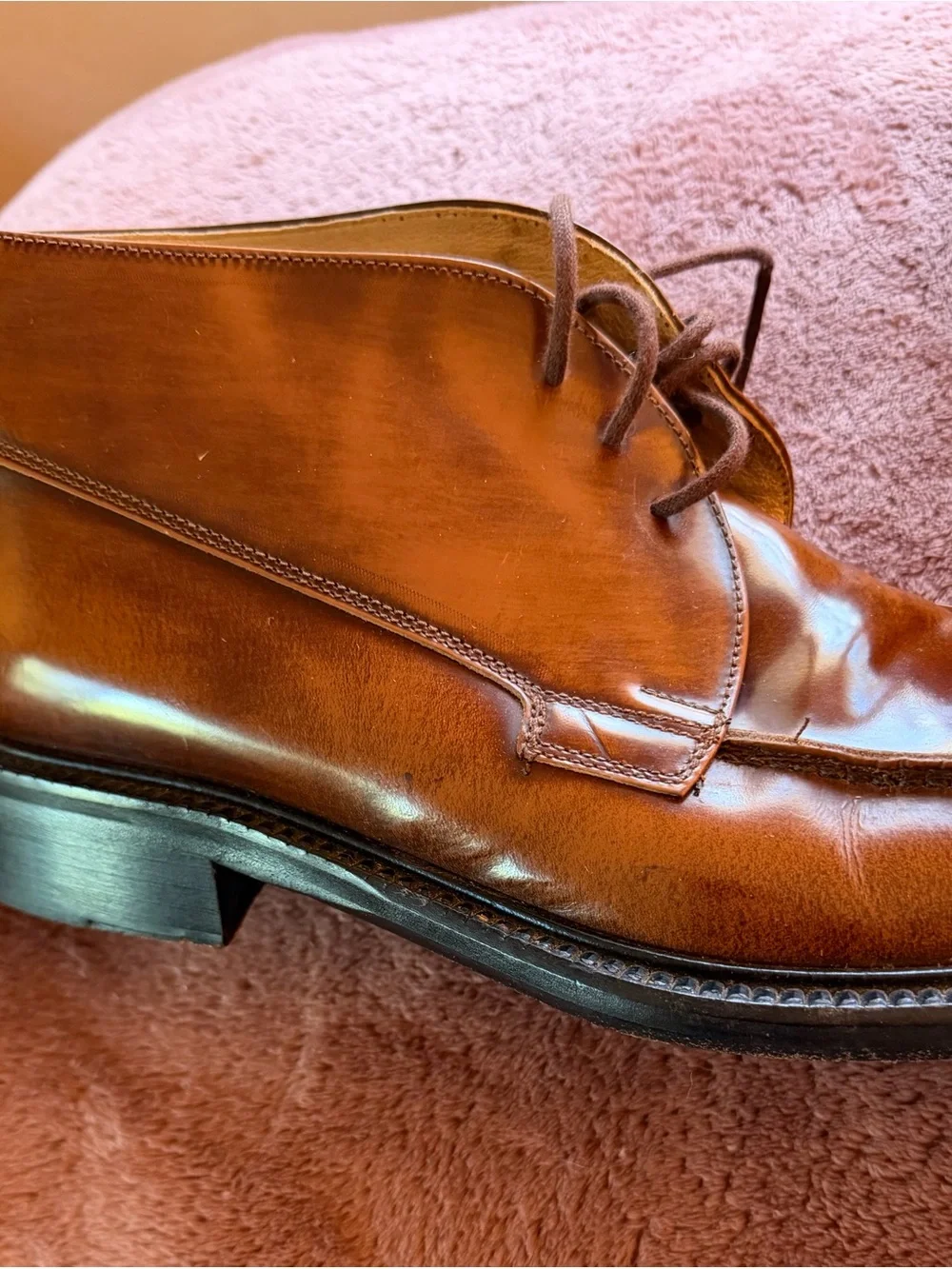Men's Brown Leather Chukka Boots: very little wear- real Italian craftsmanship